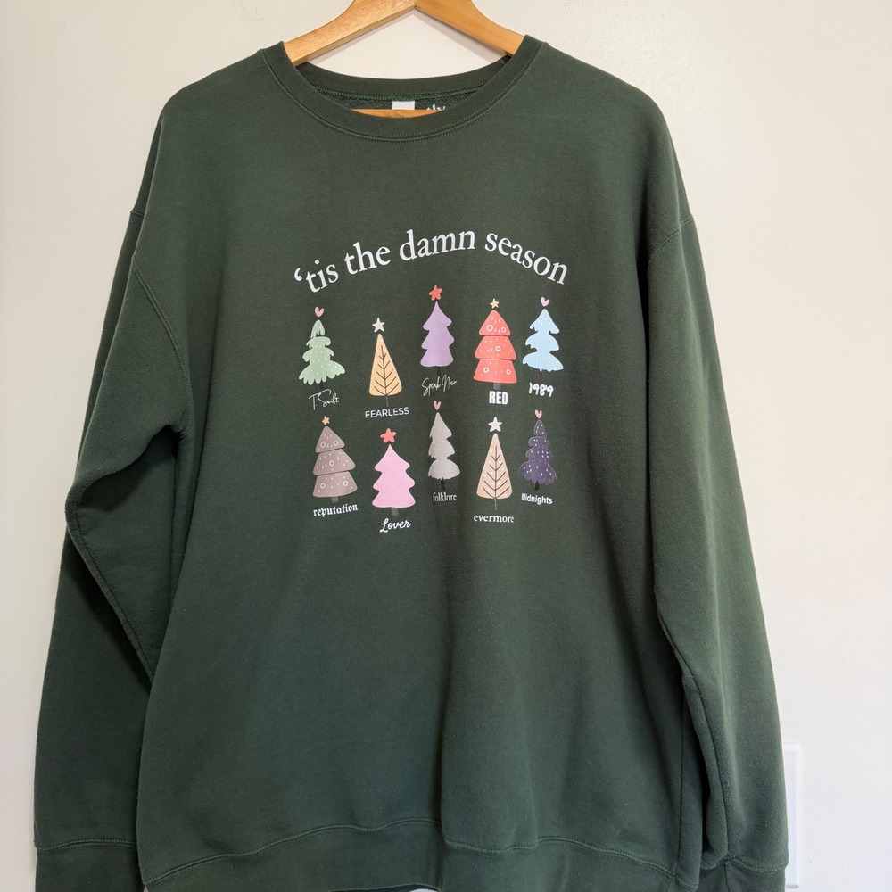 Perfectly Imperfect Tis The Damn Season Eras Sweatshirt Unisex L Green Holiday